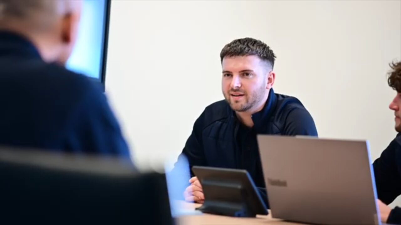 Meeting at the Circle Cloud office