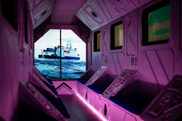 Dive into the Blue - image 3