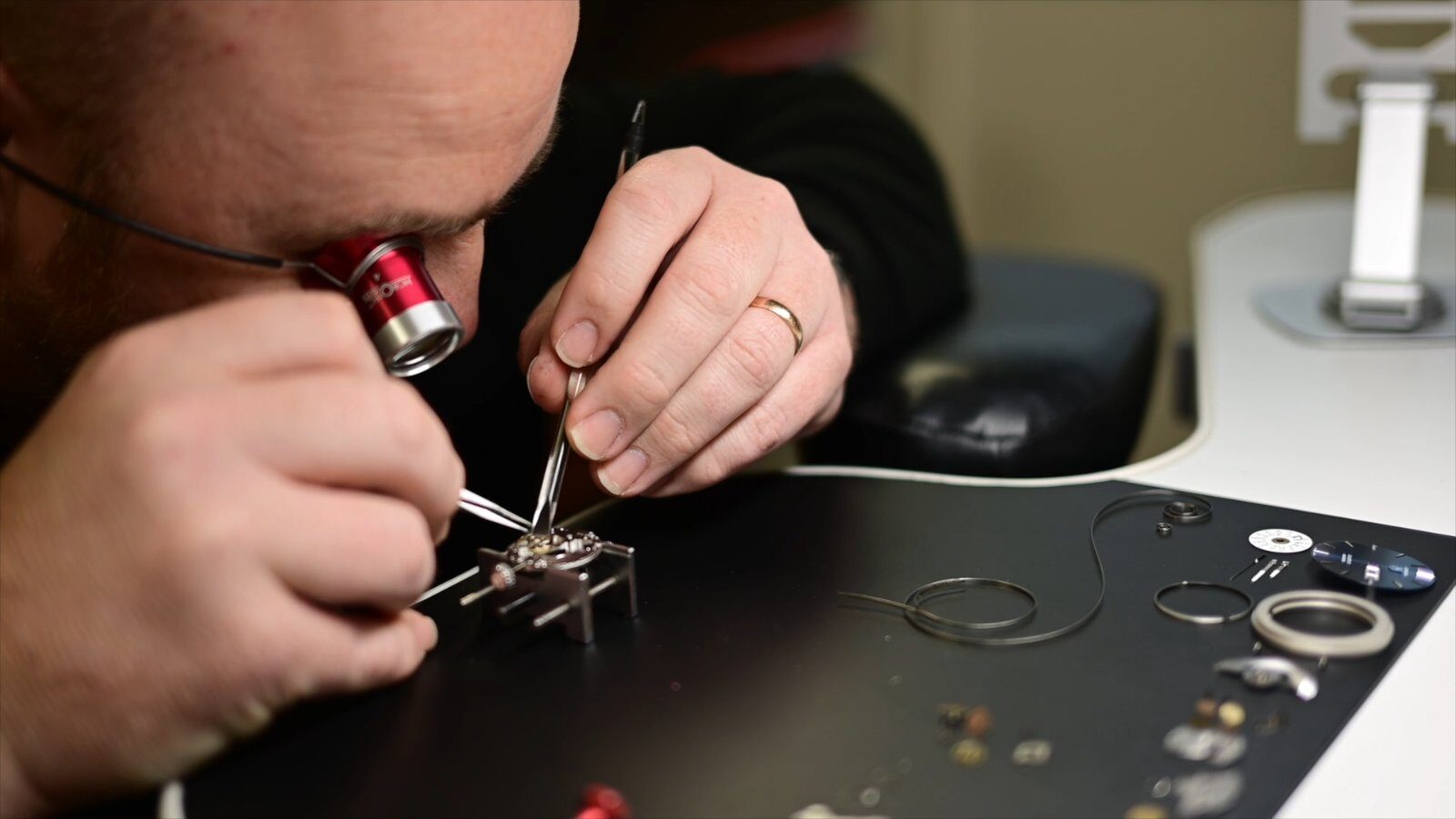 Repairing a watch movement at the bench